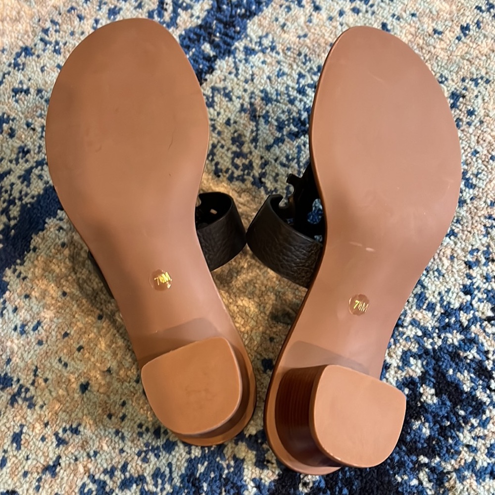 Tory Burch Black and Tan Miller Leather Thong Sandals - Picture 3 of 5